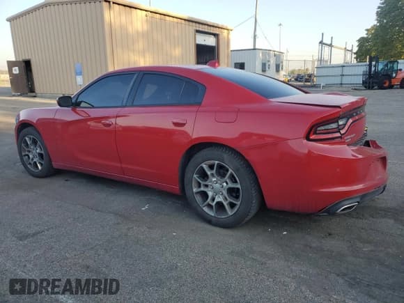 ✅ 2015 Dodge Charger SXT • VIN: 2C3CDXJG3FH739118 • Lot: 80326725. Wystawiony na Copart z przebiegiem 118 043 mil. Bezpłatny archiwum sprzedaży aukcyjnych z USA i szczegółowy raport historii pojazdu na DreamBid. Zdjęcie 2.