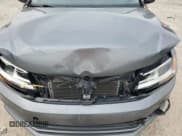 ✅ 2015 Volkswagen Jetta SE • VIN: 3VWD07AJ4FM342331 • Лот: 52896515. Опубликован ранее на Copart с пробегом 117 545 миль. Бесплатный доступ к архиву аукционных продаж из США и подробный отчёт об истории автомобиля на DreamBid. Изображение 12.