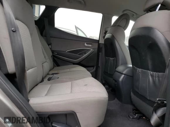 ✅ 2016 Hyundai Santa Fe • VIN: 5XYZTDLB7GG338163 • Лот: 75616773. Опубликован ранее на Copart с пробегом 110 896 миль. Бесплатный доступ к архиву аукционных продаж из США и подробный отчёт об истории автомобиля на DreamBid. Изображение 10.