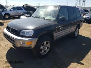 ✅ 1998 Toyota RAV4 • VIN: JT3GP10V2W7039866 • Lot: 69796204. Wystawiony na Copart z przebiegiem 178 369 mil. Bezpłatny archiwum sprzedaży aukcyjnych z USA i szczegółowy raport historii pojazdu na DreamBid. Zdjęcie 1.
