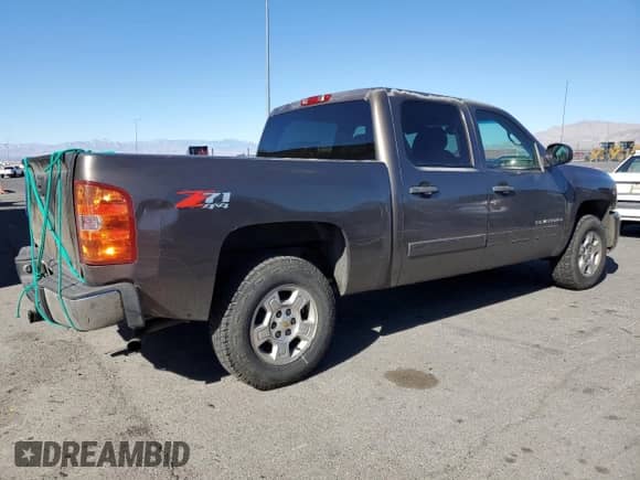 2007 Chevrolet Silverado 1500 1LT с VIN 2GCEK13M671710264, выставлен на аукционе Copart как лот 81694415 с пробегом 177 263 миль миль и Списание • Salvage title. История ставок и продаж доступна на DreamBid. Изображение 3.