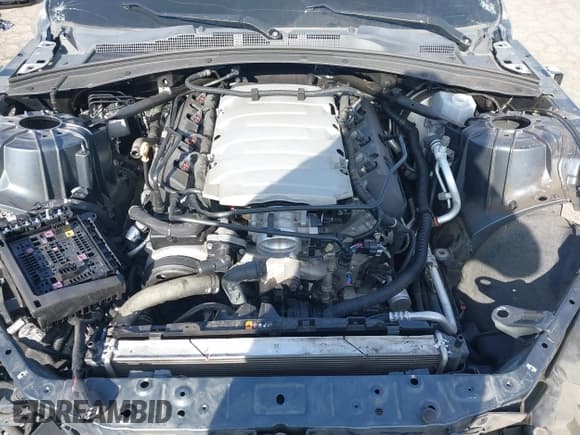 ✅ 2019 Chevrolet Camaro 1SS • VIN: 1G1FF1R7XK0130281 • Lot: 40835495. Wystawiony na IAAI z przebiegiem Nie podano. Bezpłatny archiwum sprzedaży aukcyjnych z USA i szczegółowy raport historii pojazdu na DreamBid. Zdjęcie 10.