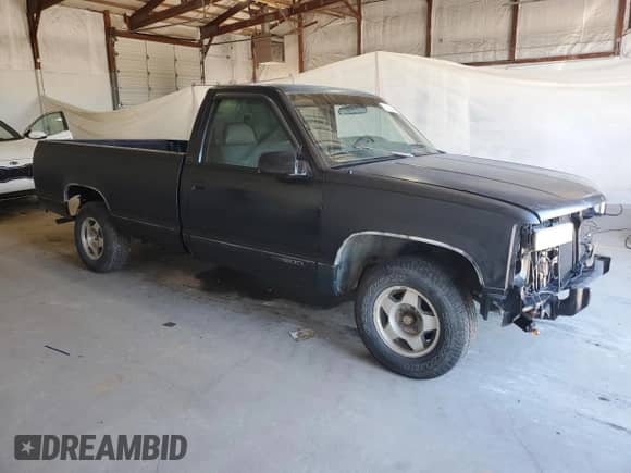 ✅ 1995 GMC Sierra 1500 • VIN: 1GTEC14H5SZ526271 • Лот: 84008495. Размещён на Copart с пробегом 177 198 миль миль. Получите бесплатный доступ к архиву аукционных продаж из США и посмотрите подробный отчёт об истории автомобиля на DreamBid. Изображение 4.