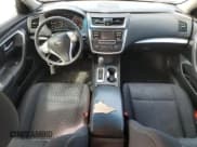 ✅ 2017 Nissan Altima SR • VIN: 1N4AL3AP7HC233091 • Лот: 55897935. Опубликован ранее на Copart с пробегом 247 335 миль. Бесплатный доступ к архиву аукционных продаж из США и подробный отчёт об истории автомобиля на DreamBid. Изображение 8.