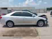 2013 Toyota Camry L с VIN 4T4BF1FK5DR285347, выставлен на аукционе IAAI как лот 43038997 с пробегом 142 872 миль миль и . История ставок и продаж доступна на DreamBid. Изображение 14.