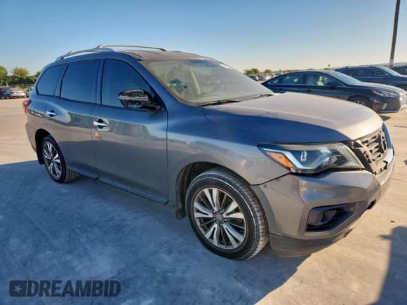 ✅ 2020 Nissan Pathfinder S • VIN: 5N1DR2AN3LC626444 • Лот: 86333485. Опубликован ранее на Copart с пробегом 131 920 миль. Бесплатный доступ к архиву аукционных продаж из США и подробный отчёт об истории автомобиля на DreamBid. Изображение 4.