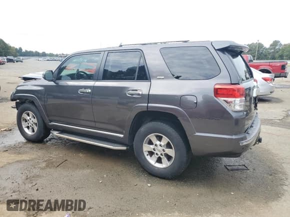 ✅ 2011 Toyota 4Runner SR5 • VIN: JTEZU5JR6B5032880 • Lot: 89834905. Listed on Copart with 194,083 mi. Free auction sales archive from the USA and detailed vehicle history report at DreamBid. Image 2.