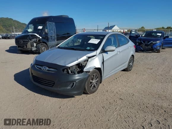 ✅ 2016 Hyundai Accent SE • VIN: KMHCT4AE1GU077948 • Лот: 43475231. Опубликован ранее на IAAI с пробегом 143 948 миль. Бесплатный доступ к архиву аукционных продаж из США и подробный отчёт об истории автомобиля на DreamBid. Изображение 2.