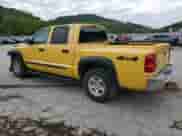 2006 Dodge Dakota SLT с VIN 1D7HW48N26S561263, выставлен на аукционе Copart как лот 68012204 с пробегом 141 041 миль миль и Списание • Salvage title. История ставок и продаж доступна на DreamBid. Изображение 2.