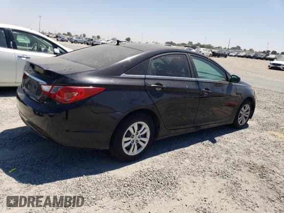 ✅ 2011 Hyundai Sonata GLS • VIN: 5NPEB4AC6BH034028 • Lot: 66246934. Listed on Copart with 167,773 mi. Free auction sales archive from the USA and detailed vehicle history report at DreamBid. Image 3.