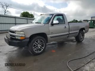 ✅ 2000 Chevrolet Silverado 1500 • VIN: 1GCEK14V1YE423597 • Lot: 56071755. Listed on Copart with 309,434 mi. Free auction sales archive from the USA and detailed vehicle history report at DreamBid. Image 1.