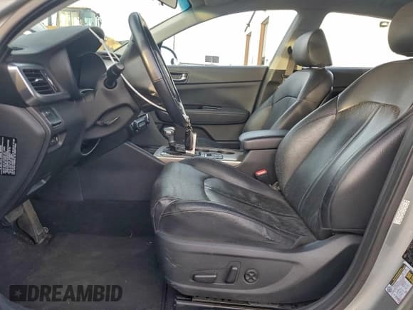 ✅ 2017 Kia Optima EX • VIN: KNAGU4LE2H5013362 • Лот: 96206855. Опубликован ранее на Copart с пробегом Не указан. Бесплатный доступ к архиву аукционных продаж из США и подробный отчёт об истории автомобиля на DreamBid. Изображение 7.