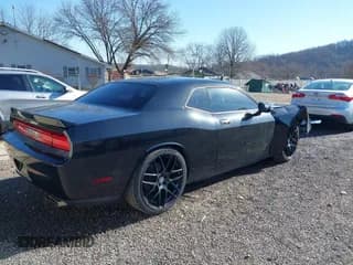 ✅ 2010 Dodge Challenger SE • VIN: 2B3CJ4DV7AH278707 • Lot: 41814275. Wystawiony na IAAI z przebiegiem 67 526 mil. Bezpłatny archiwum sprzedaży aukcyjnych z USA i szczegółowy raport historii pojazdu na DreamBid. Zdjęcie 4.