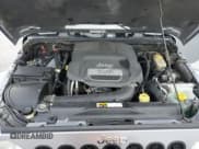 ✅ 2013 Jeep Wrangler Unlimited Sahara • VIN: 1C4BJWEG6DL665939 • Lot: 81722325. Wystawiony na Copart z przebiegiem 107 978 mil. Bezpłatny archiwum sprzedaży aukcyjnych z USA i szczegółowy raport historii pojazdu na DreamBid. Zdjęcie 12.