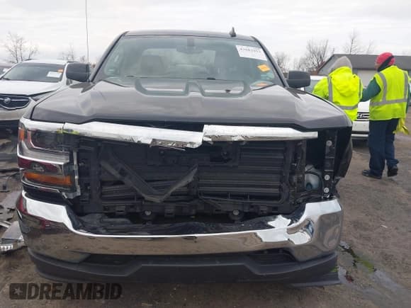 ✅ 2019 Chevrolet Silverado 1500 LT • VIN: 2GCRCPEC8K1112403 • Лот: 43682953. Опубликован ранее на IAAI с пробегом 127 946 миль. Бесплатный доступ к архиву аукционных продаж из США и подробный отчёт об истории автомобиля на DreamBid. Изображение 6.