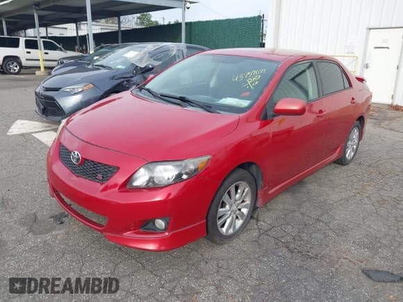 ✅ 2010 Toyota Corolla LE • VIN: 2T1BU4EE7AC263148 • Lot: 43759621. Listed on IAAI with 242,816 mi. Free auction sales archive from the USA and detailed vehicle history report at DreamBid. Image 2.