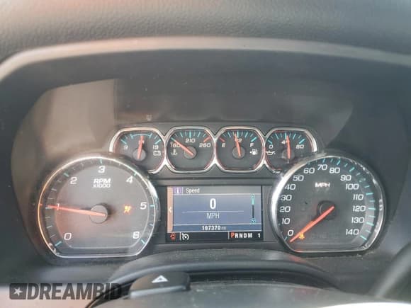 ✅ 2015 Chevrolet Silverado 2500HD LT • VIN: 1GC1KVEG2FF108112 • Lot: 58027215. Wystawiony na Copart z przebiegiem 167 370 mil. Bezpłatny archiwum sprzedaży aukcyjnych z USA i szczegółowy raport historii pojazdu na DreamBid. Zdjęcie 9.