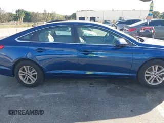 ✅ 2015 Hyundai Sonata SE • VIN: 5NPE24AF2FH242679 • Лот: 43673783. Опубликован ранее на IAAI с пробегом 113 224 миль. Бесплатный доступ к архиву аукционных продаж из США и подробный отчёт об истории автомобиля на DreamBid. Изображение 6.