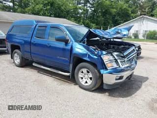 2015 Chevrolet Silverado 1500 LT z VIN 1GCRCREH2FZ372168, wystawiony jako IAAI lot #42595999 z przebiegiem 71 275 mil mil oraz . Historia ofert i sprzedaży dostępna na DreamBid. Obrazek 1.