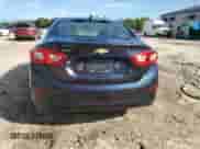 ✅ 2016 Chevrolet Cruze LS • VIN: 1G1BC5SMXG7236971 • Лот: 85290645. Опубликован ранее на Copart с пробегом 128 090 миль. Бесплатный доступ к архиву аукционных продаж из США и подробный отчёт об истории автомобиля на DreamBid. Изображение 6.