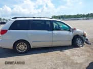 ✅ 2008 Toyota Sienna XLE • VIN: 5TDZK22C68S212074 • Lot: 42977851. Wystawiony na IAAI z przebiegiem 203 925 mil. Bezpłatny archiwum sprzedaży aukcyjnych z USA i szczegółowy raport historii pojazdu na DreamBid. Zdjęcie 14.