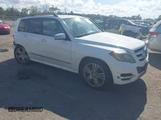 ✅ 2014 Mercedes-Benz GLK 350 • VIN: WDCGG5HB6EG266645 • Lot: 43803912. Listed on IAAI with 108,643 mi. Free auction sales archive from the USA and detailed vehicle history report at DreamBid. Image 1.