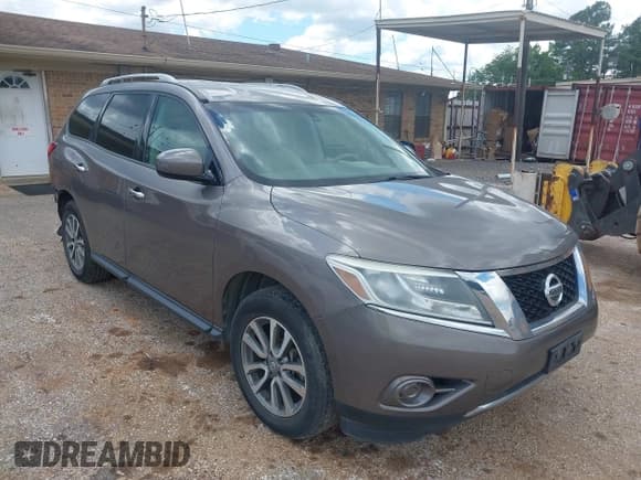 ✅ 2014 Nissan Pathfinder SL • VIN: 5N1AR2MN2EC626243 • Lot: 42245501. Wystawiony na IAAI z przebiegiem 146 367 mil. Bezpłatny archiwum sprzedaży aukcyjnych z USA i szczegółowy raport historii pojazdu na DreamBid. Zdjęcie 1.