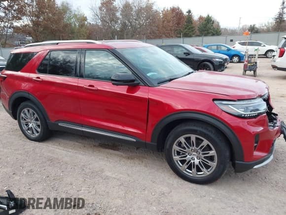 ✅ 2025 Ford Explorer Platinum • VIN: 1FMUK8HH4SGA76248 • Lot: 43691068. Listed on IAAI with 10,680 mi. Free auction sales archive from the USA and detailed vehicle history report at DreamBid. Image 14.