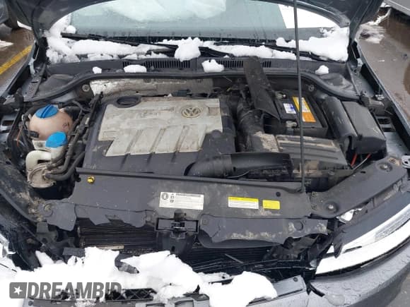 ✅ 2014 Volkswagen Jetta TDI w/Premium/Nav • VIN: 3VWLL7AJ4EM332920 • Lot: 41630948. Listed on IAAI with 148,754 mi. Free auction sales archive from the USA and detailed vehicle history report at DreamBid. Image 10.