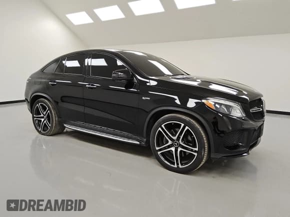 ✅ 2018 Mercedes-Benz GLE 43 AMG • VIN: 4JGED6EB5JA113618 • Лот: 51303915. Опубликован ранее на Copart с пробегом 60 982 миль. Бесплатный доступ к архиву аукционных продаж из США и подробный отчёт об истории автомобиля на DreamBid. Изображение 4.