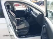 ✅ 2021 Volkswagen Tiguan S • VIN: 3VV1B7AX4MM002339 • Lot: 42719544. Listed on IAAI with 28,481 mi. Free auction sales archive from the USA and detailed vehicle history report at DreamBid. Image 5.