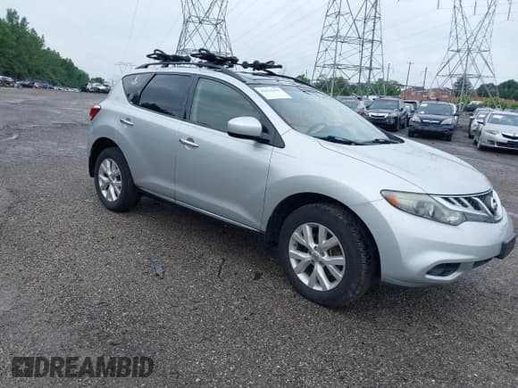 ✅ 2012 Nissan Murano SV • VIN: JN8AZ1MW5CW239483 • Lot: 42626906. Wystawiony na IAAI z przebiegiem 141 098 mil. Bezpłatny archiwum sprzedaży aukcyjnych z USA i szczegółowy raport historii pojazdu na DreamBid. Zdjęcie 1.