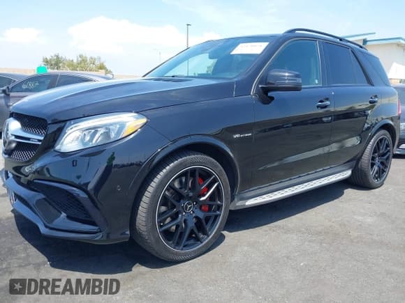 ✅ 2018 Mercedes-Benz GLE 63 S AMG • VIN: 4JGDA7FB3JB035472 • Lot: 42170871. Listed on IAAI with 23,183 mi. Free auction sales archive from the USA and detailed vehicle history report at DreamBid. Image 2.