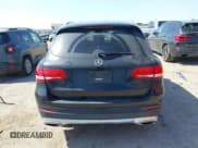 ✅ 2017 Mercedes-Benz GLC 300 • VIN: WDC0G4JB2HF249924 • Lot: 42256324. Wystawiony na IAAI z przebiegiem 94 078 mil. Bezpłatny archiwum sprzedaży aukcyjnych z USA i szczegółowy raport historii pojazdu na DreamBid. Zdjęcie 16.