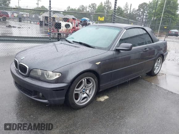 ✅ 2005 BMW 3 Series 330Ci • VIN: WBABW53405PL49917 • Lot: 42401678. Listed on IAAI with 148,417 mi. Free auction sales archive from the USA and detailed vehicle history report at DreamBid. Image 2.