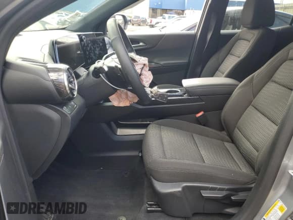 ✅ 2025 Chevrolet Equinox FWD LT • VIN: 3GNAXHEG7SL305352 • Lot: 84265635. Wystawiony na Copart z przebiegiem 11 971 mil. Bezpłatny archiwum sprzedaży aukcyjnych z USA i szczegółowy raport historii pojazdu na DreamBid. Zdjęcie 7.