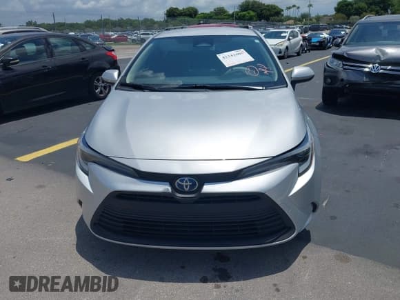 ✅ 2023 Toyota Corolla Hybrid LE • VIN: JTDBCMFE0P3021742 • Лот: 42342605. Опубликован ранее на IAAI с пробегом 29 594 миль. Бесплатный доступ к архиву аукционных продаж из США и подробный отчёт об истории автомобиля на DreamBid. Изображение 12.