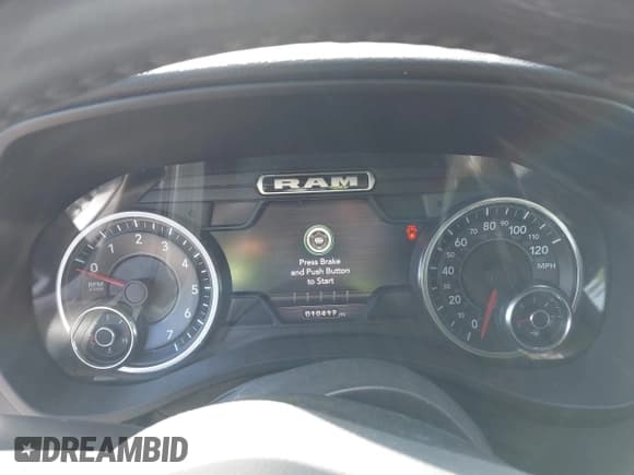 ✅ 2021 Ram 1500 Big Horn • VIN: 1C6RREBG3MN834462 • Lot: 43667076. Listed on IAAI with 10,417 mi. Free auction sales archive from the USA and detailed vehicle history report at DreamBid. Image 7.