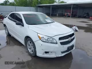 2013 Chevrolet Malibu LS z VIN 1G11A5SA5DF316915, wystawiony jako IAAI lot #42369350 z przebiegiem Nie podano mil oraz . Historia ofert i sprzedaży dostępna na DreamBid. Obrazek 1.