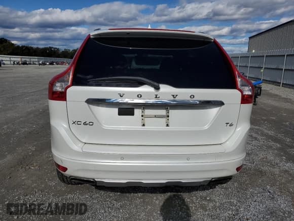 ✅ 2015 Volvo XC60 T6 Drive-E • VIN: YV449MDK6F2687134 • Lot: 90678325. Listed on Copart with 158,869 mi. Free auction sales archive from the USA and detailed vehicle history report at DreamBid. Image 6.