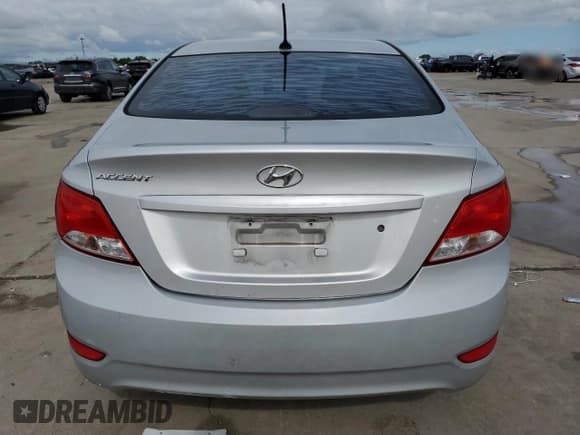 ✅ 2016 Hyundai Accent SE • VIN: KMHCT4AE4GU103149 • Лот: 70972943. Опубликован ранее на Copart с пробегом 142 092 миль. Бесплатный доступ к архиву аукционных продаж из США и подробный отчёт об истории автомобиля на DreamBid. Изображение 6.