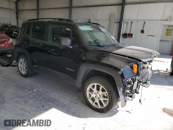 ✅ 2022 Jeep Renegade Latitude • VIN: ZACNJDB18NPN73453 • Лот: 68222145. Опубликован ранее на Copart с пробегом 32 988 миль. Бесплатный доступ к архиву аукционных продаж из США и подробный отчёт об истории автомобиля на DreamBid. Изображение 4.