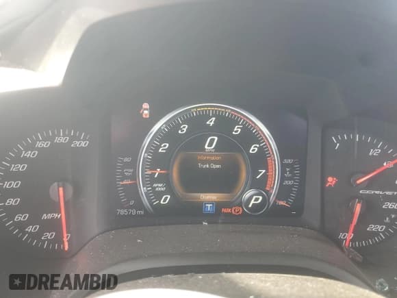 ✅ 2015 Chevrolet Corvette Z51 3LT • VIN: 1G1YM2D74F5112704 • Lot: 63633485. Listed on Copart with 78,579 mi. Free auction sales archive from the USA and detailed vehicle history report at DreamBid. Image 9.