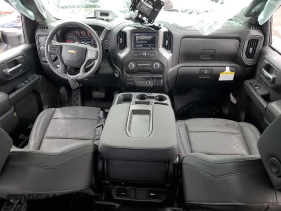 ✅ 2024 Chevrolet Silverado 1500 • VIN: 1GB4WLE79RF466578 • Лот: 84248384. Опубликован ранее на Copart с пробегом 748 миль. Бесплатный доступ к архиву аукционных продаж из США и подробный отчёт об истории автомобиля на DreamBid. Изображение 8.