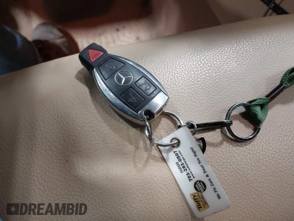 ✅ 2010 Mercedes-Benz M 350 • VIN: 4JGBB8GBXAA609435 • Лот: 43568511. Опубликован ранее на IAAI с пробегом 180 944 миль. Бесплатный доступ к архиву аукционных продаж из США и подробный отчёт об истории автомобиля на DreamBid. Изображение 11.