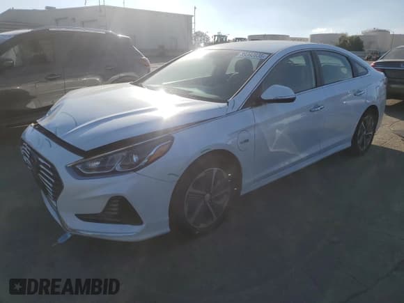 ✅ 2019 Hyundai Sonata • VIN: KMHE14L28KA089221 • Лот: 89392835. Опубликован ранее на Copart с пробегом 66 792 миль. Бесплатный доступ к архиву аукционных продаж из США и подробный отчёт об истории автомобиля на DreamBid. Изображение 1.