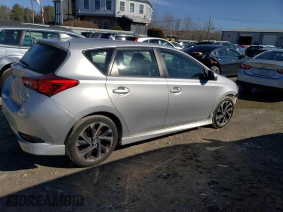 ✅ 2016 Scion iM • VIN: JTNKARJE9GJ521271 • Lot: 42488594. Wystawiony na Copart z przebiegiem 3 749 mil. Bezpłatny archiwum sprzedaży aukcyjnych z USA i szczegółowy raport historii pojazdu na DreamBid. Zdjęcie 3.