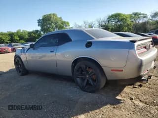✅ 2016 Dodge Challenger R/T • VIN: 2C3CDZBT6GH193388 • Lot: 57861844. Wystawiony na Copart z przebiegiem 102 890 mil. Bezpłatny archiwum sprzedaży aukcyjnych z USA i szczegółowy raport historii pojazdu na DreamBid. Zdjęcie 2.