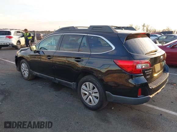 ✅ 2015 Subaru Outback Premium • VIN: 4S4BSACC7F3235769 • Lot: 43717663. Listed on IAAI with 219,642 mi. Free auction sales archive from the USA and detailed vehicle history report at DreamBid. Image 3.