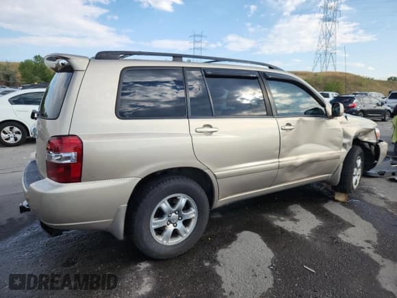 ✅ 2007 Toyota Highlander • VIN: JTEGP21A670143862 • Lot: 71318475. Wystawiony na Copart z przebiegiem 226 450 mil. Bezpłatny archiwum sprzedaży aukcyjnych z USA i szczegółowy raport historii pojazdu na DreamBid. Zdjęcie 3.